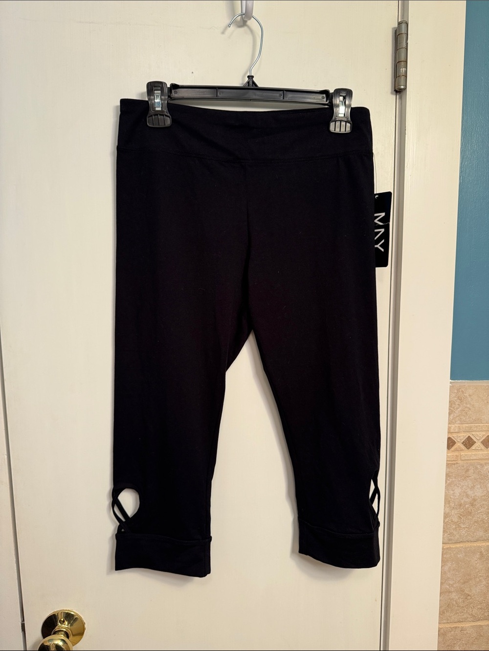 NYC Black Cropped Leggings with Knotted Hem Detail
